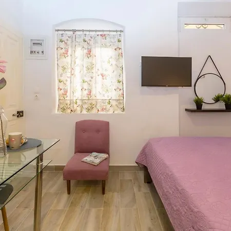 Emy's Studio Corfu * Corfu (city)